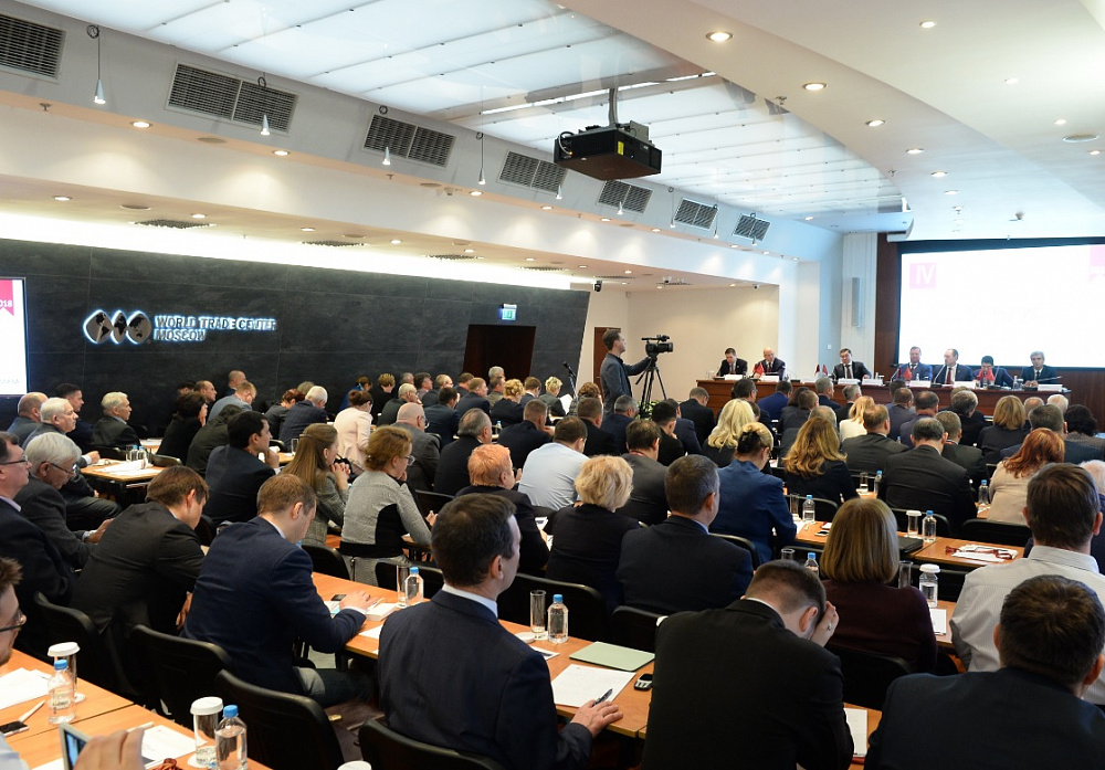 С 1 января 2020 года будет введена обязательная аттестация для всех экспертов, которые подписывают заключения по сметной документации.